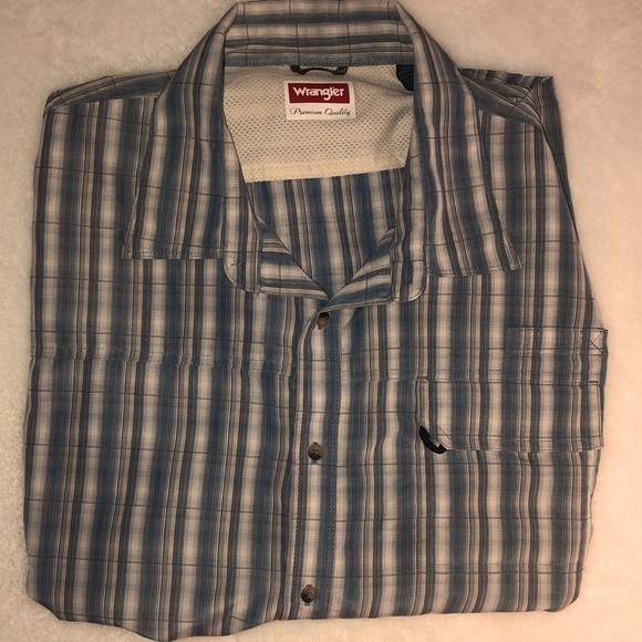 NWOT Wrangler Plaid Shirt Size 3X Short Sleeve Button Down 100%Polyester - Picture 1 of 15
